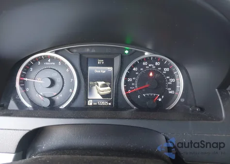 2015 Toyota Camry Se z USA, uszkodzony, nr VIN 4T1BF1FKXFU091751